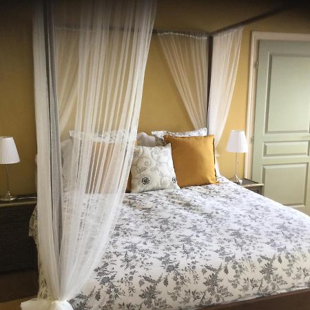 مبيت وإفطار Puy-lʼÉvêque Maison Delmas المظهر الخارجي الصورة