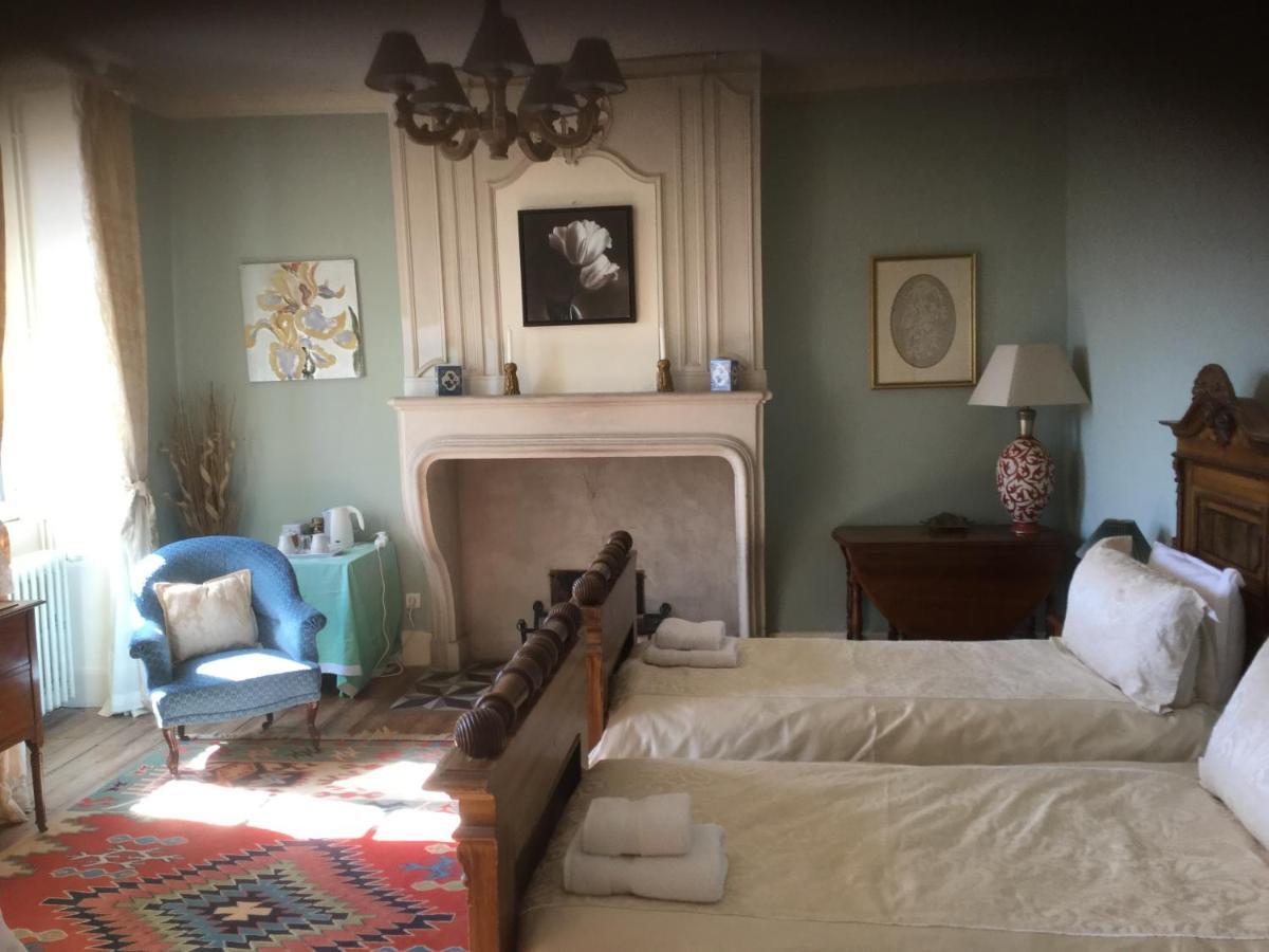 مبيت وإفطار Puy-lʼÉvêque Maison Delmas المظهر الخارجي الصورة