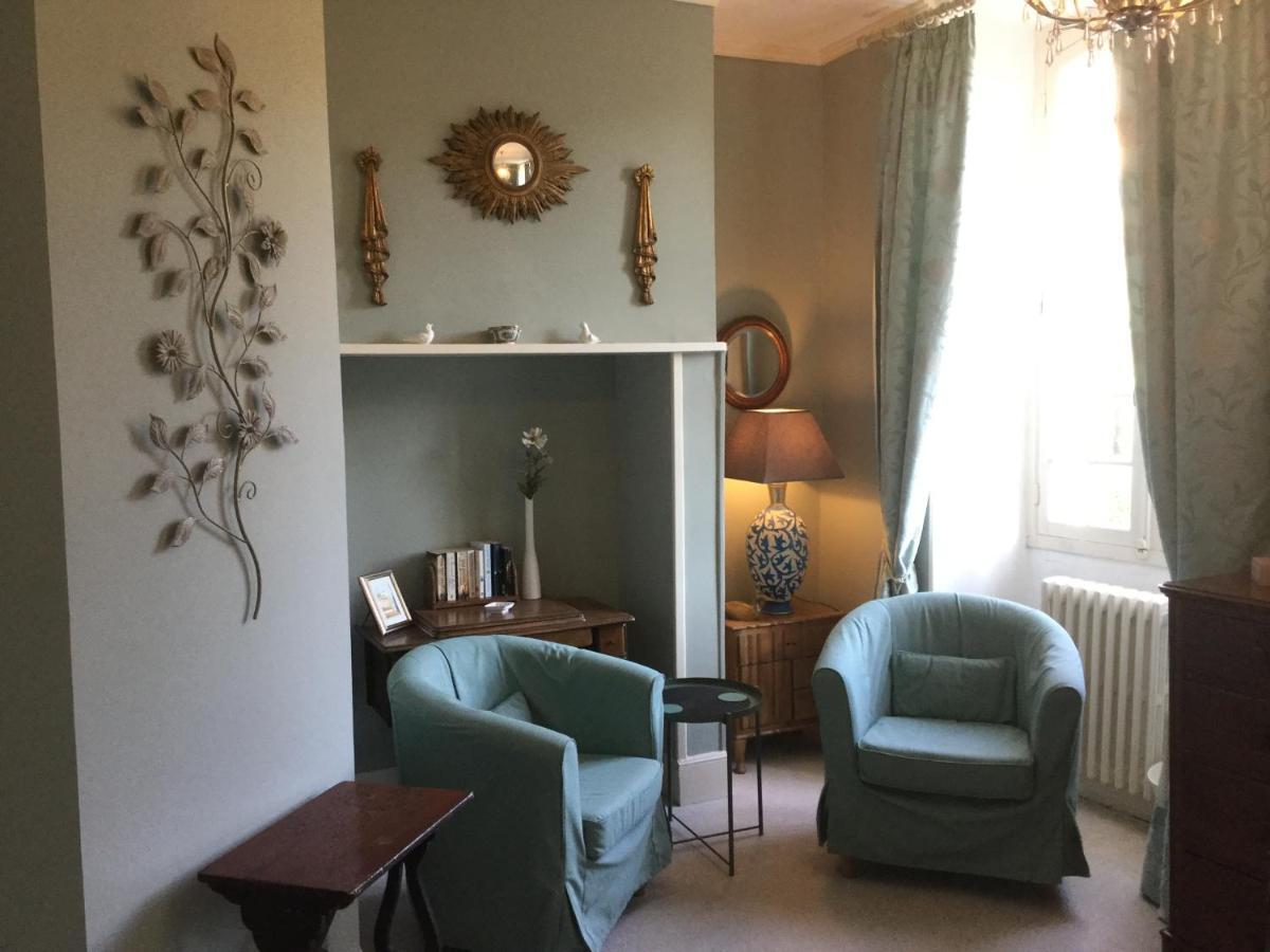 مبيت وإفطار Puy-lʼÉvêque Maison Delmas المظهر الخارجي الصورة